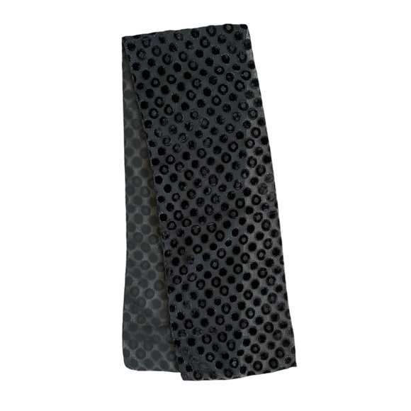 🚩SOLD🚩Black/Silver Chiffon Velvet Scarf Teardrop - Picture 2 of 5